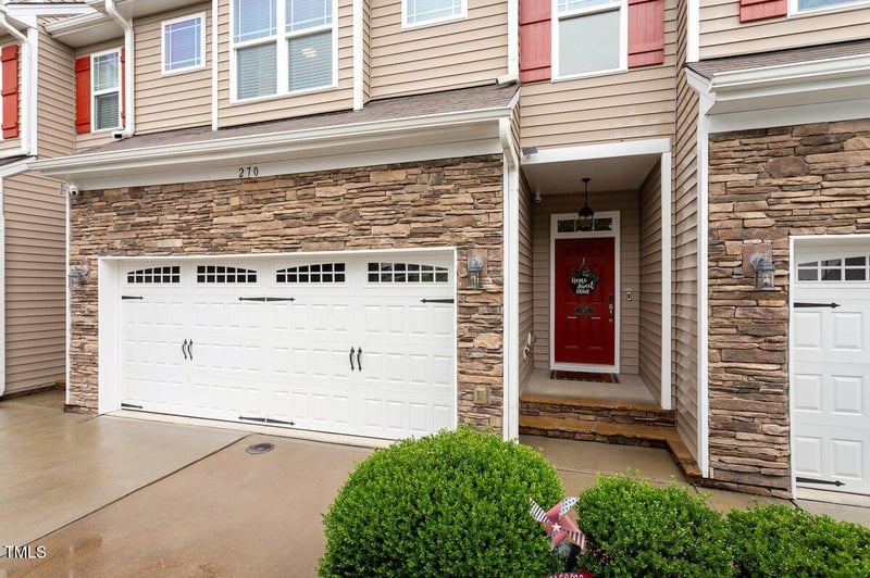 270 Wembley Dr, Clayton, NC 27527