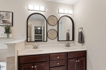 270 Wembley Dr, Clayton, NC 27527