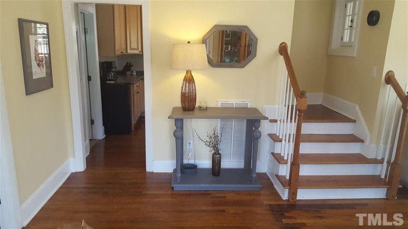 2700 Bedford Ave, Raleigh, NC 27607