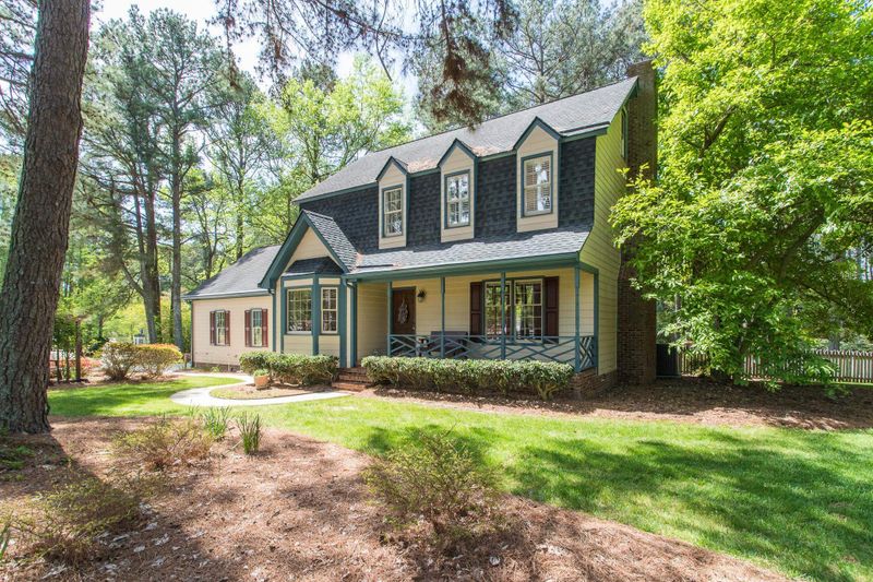 2700 Farnborough Rd, Raleigh, NC 27613