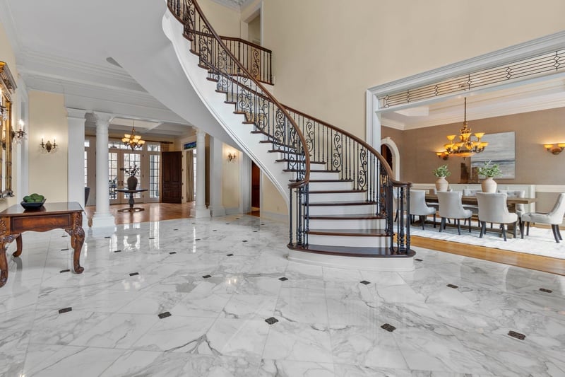 2700 Forest Creek Rd, Chapel Hill, NC 27514