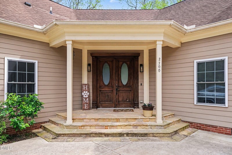 2700 Misty Glen Trl, Raleigh, NC 27606
