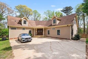 2700 Misty Glen Trl, Raleigh, NC 27606