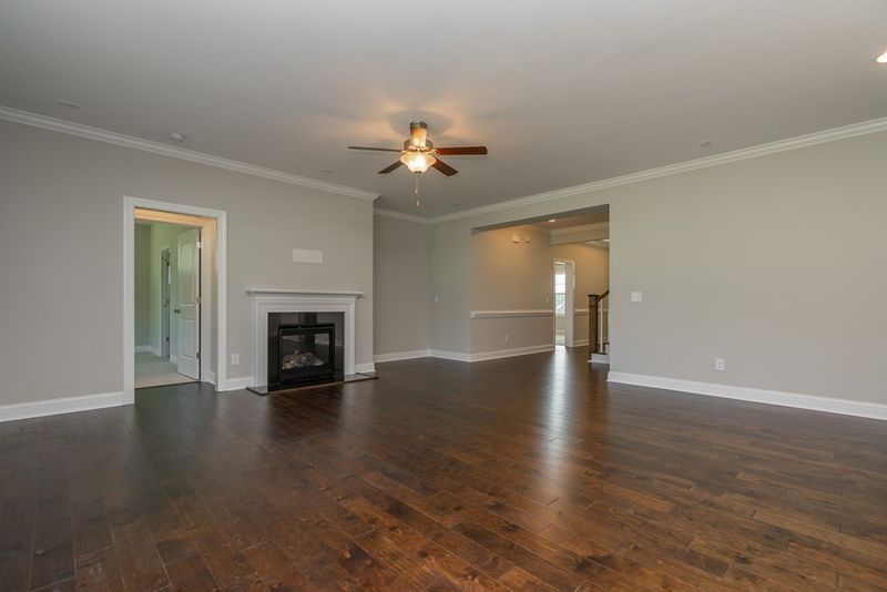 2700 Oxford Bluff Dr, Wake Forest, NC 27587