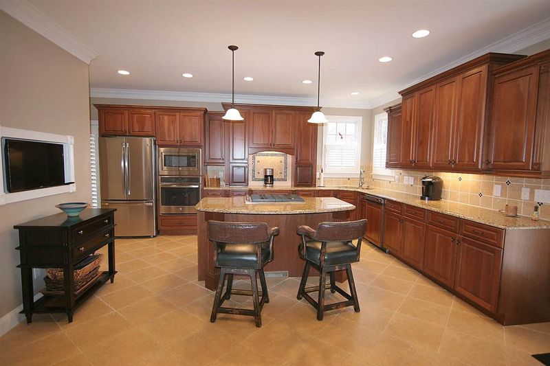 2700 Penfold Ln, Wake Forest, NC 27587