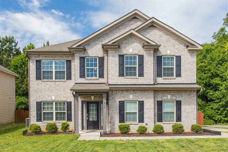 2700 Shepherd Valley St, Raleigh, NC 27610