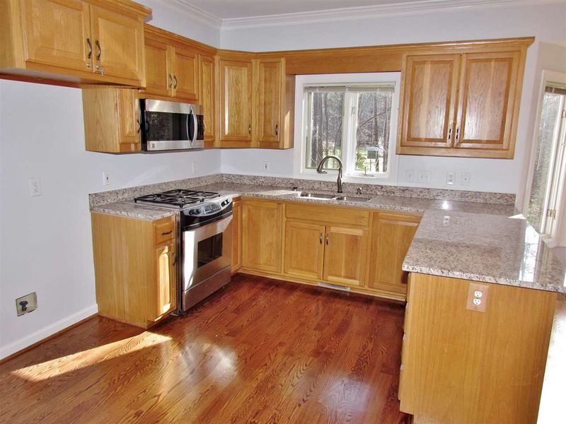 2701 Bernard Cir, Durham, NC 27705