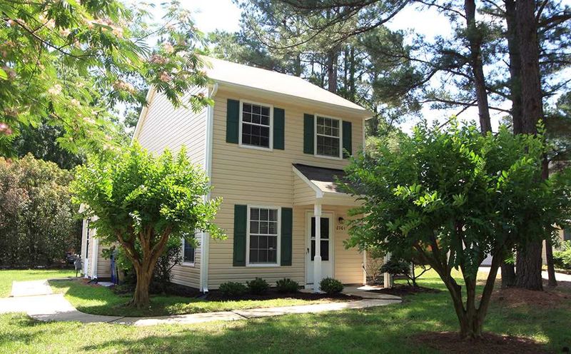 2701 Ramblegate Ln, Durham, NC 27705