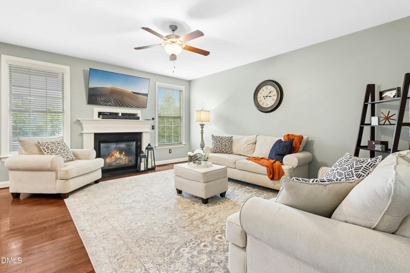 2701 Sardinia Ln, Apex, NC 27502