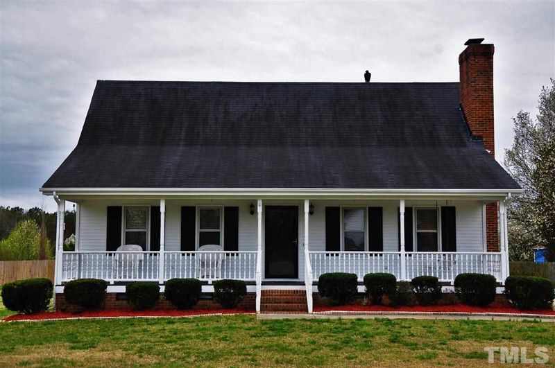 2701 Stageline Dr, Raleigh, NC 27603