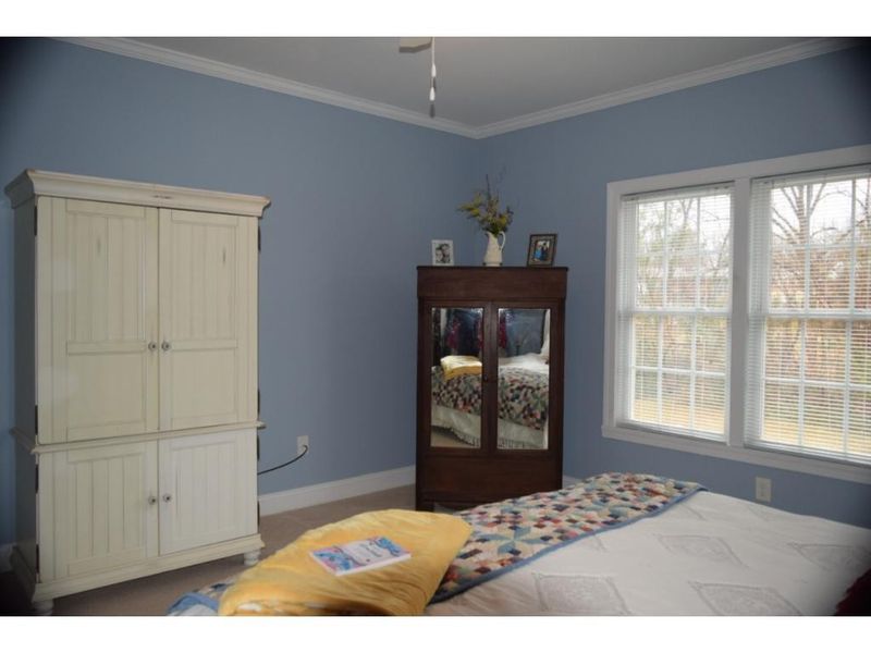 2701 Terrace Dr, Burlington, NC 27215