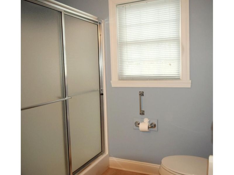 2701 Terrace Dr, Burlington, NC 27215