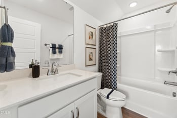 2702 Kempthorne Rd, Cary, NC 27519
