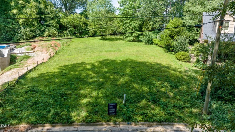2702 Mayview Rd, Raleigh, NC 27607