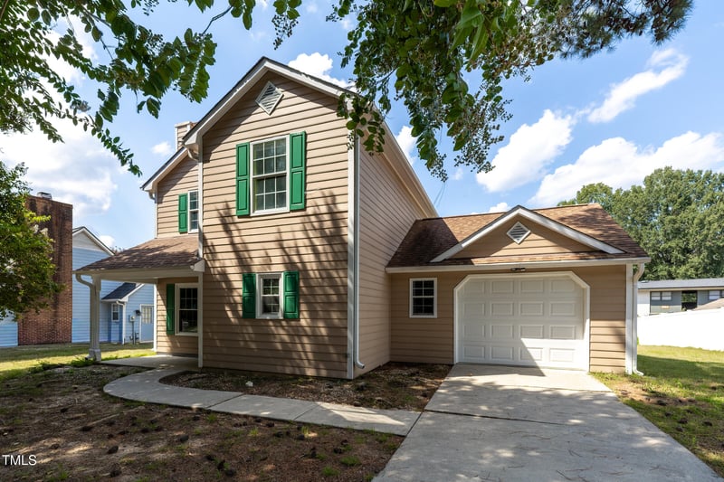 2702 Ramblegate Ln, Durham, NC 27705