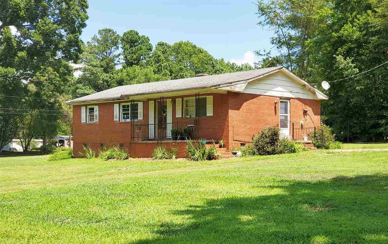 2703 Carpenter Pond Rd, Raleigh, NC 27613