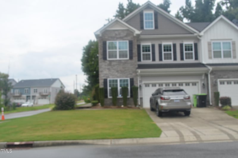 2703 Masonboro Ferry Dr, Apex, NC 27502