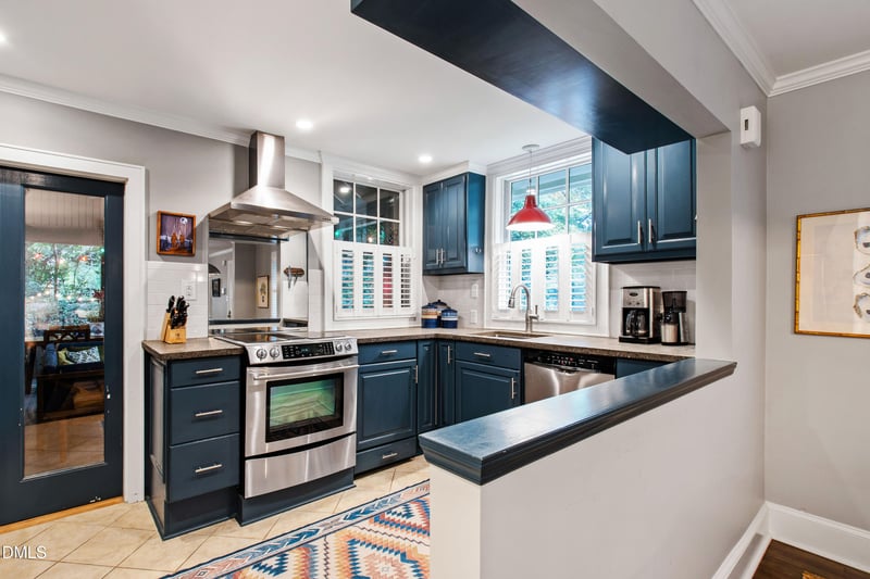 2703 Mayview Rd, Raleigh, NC 27607