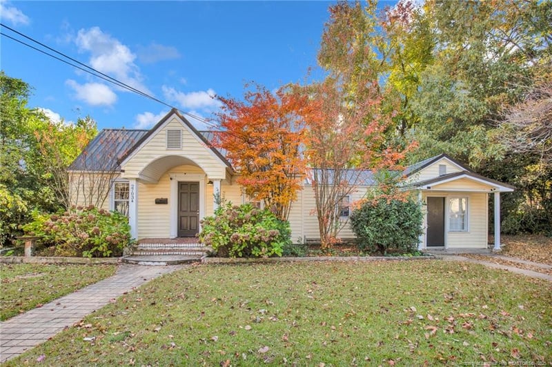 2703 Pecan Dr, Fayetteville, NC 28303