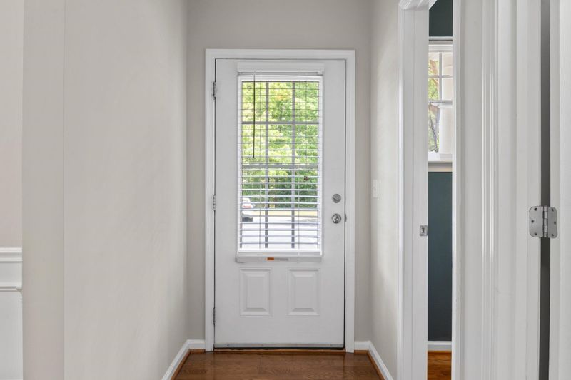 2703 Sunny Corners Ct, Raleigh, NC 27614