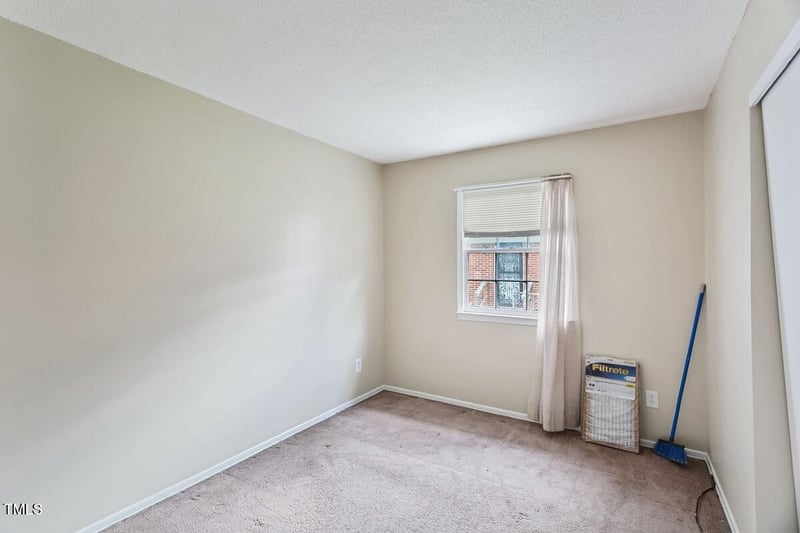 2704 Atlantic St, Durham, NC 27707