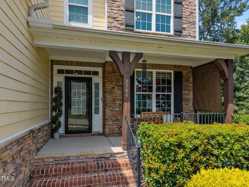 2704 Bushy Lake Cv, Apex, NC 27502