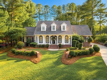 2704 Cobblestone Dr, Sanford, NC 27330