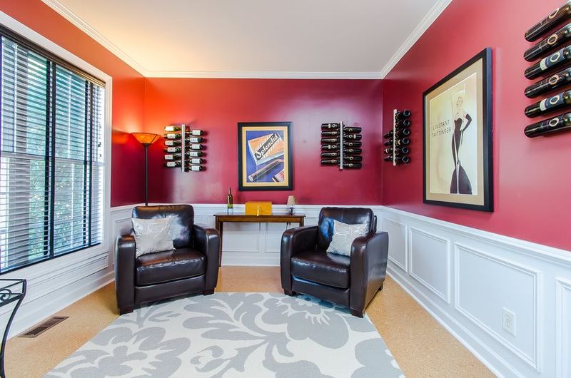 2704 Crystal Oaks Dr, Raleigh, NC 27614