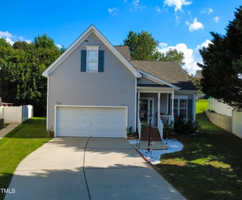 2704 Hope Diamond Ct, Raleigh, NC 27610