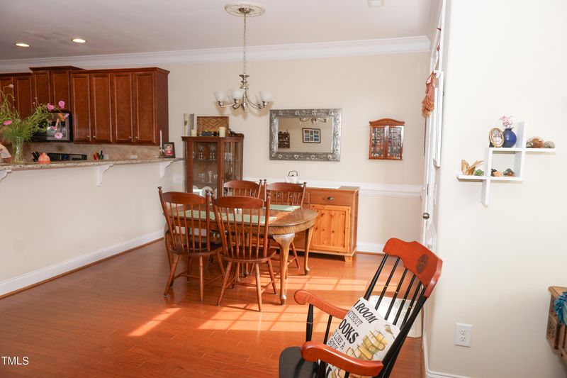2704 Kingsbury Ct, Burlington, NC 27215
