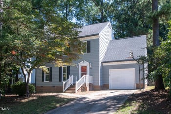 2704 Rockbridge Ct, Raleigh, NC 27604