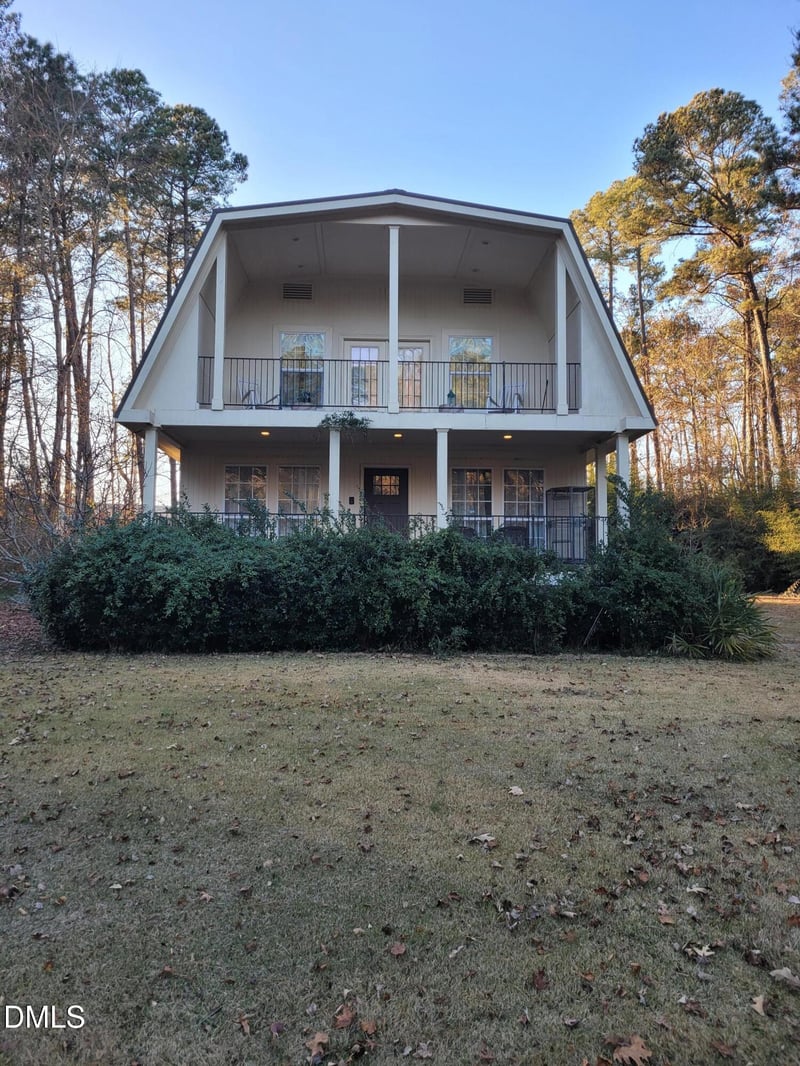 2704 Triple Oak Dr, Morrisville, NC 27560