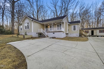 2705 Brians Ln, Hillsborough, NC 27278