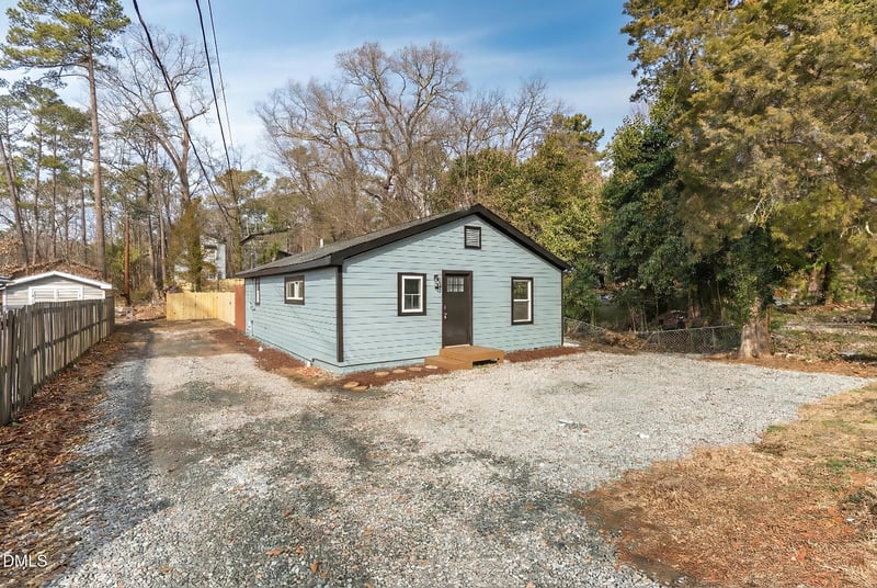 2705 Broad St, Durham, NC 27704