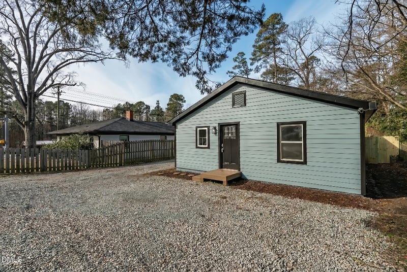 2705 Broad St, Durham, NC 27704