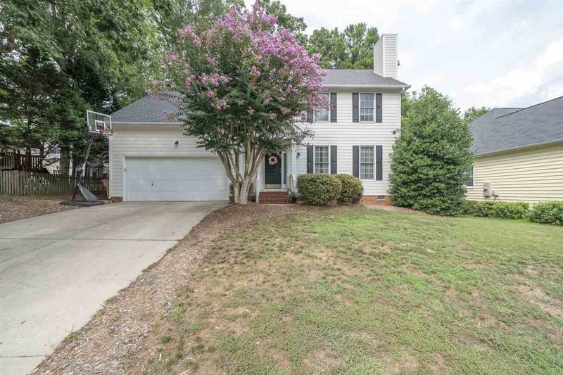 2705 Crofton Springs Dr, Raleigh, NC 27615