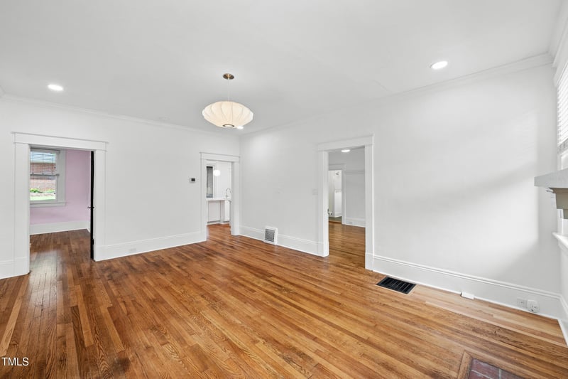 2705 Everett Ave, Raleigh, NC 27607