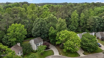 2705 Kempsford Pl, Raleigh, NC 27604