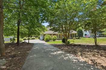 2705 Percussion Dr, Hillsborough, NC 27278