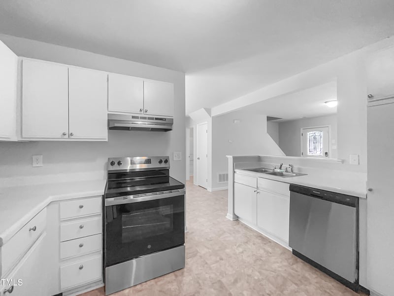 2705 Ramblegate Ln, Durham, NC 27705