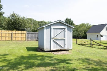 2705 Stageline Dr, Raleigh, NC 27603