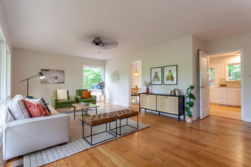 2706 Ashley St, Durham, NC 27704