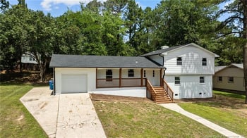 2706 Fordham Dr, Fayetteville, NC 28304