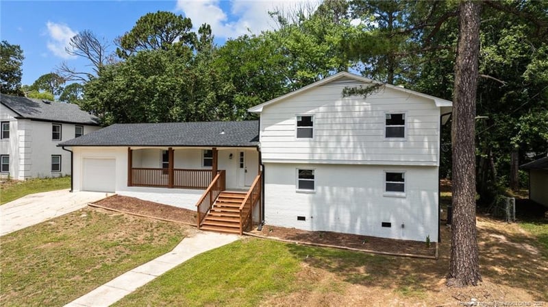 2706 Fordham Dr, Fayetteville, NC 28304