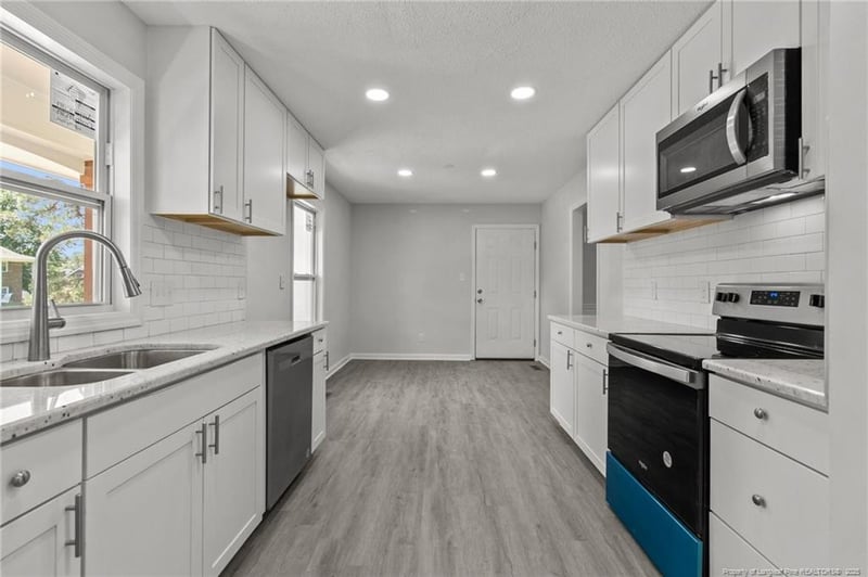 2706 Fordham Dr, Fayetteville, NC 28304