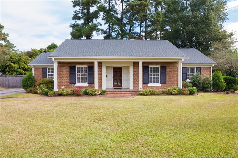 2706 Huntington Rd, Fayetteville, NC 28303