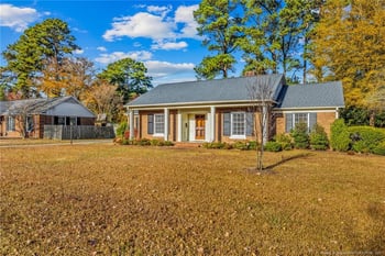 2706 Huntington Rd, Fayetteville, NC 28303