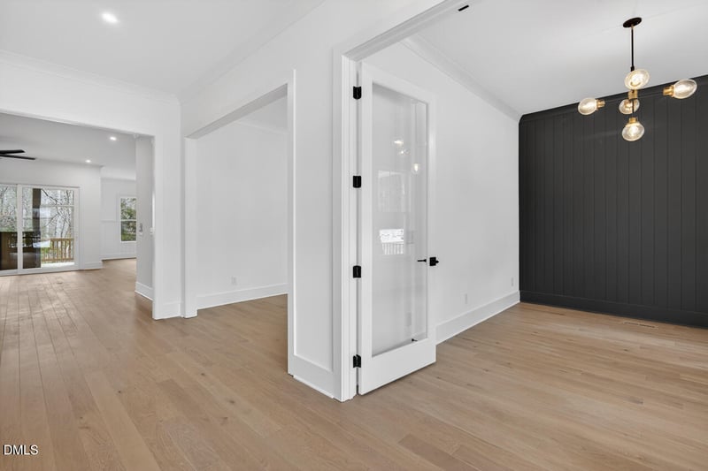 2706 Pathway Dr, Chapel Hill, NC 27516