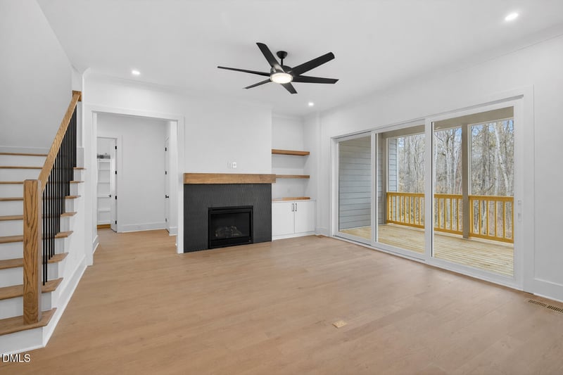 2706 Pathway Dr, Chapel Hill, NC 27516