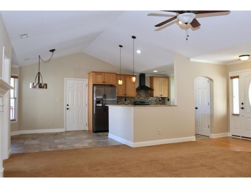 2706 Sumac Ln, Burlington, NC 27215